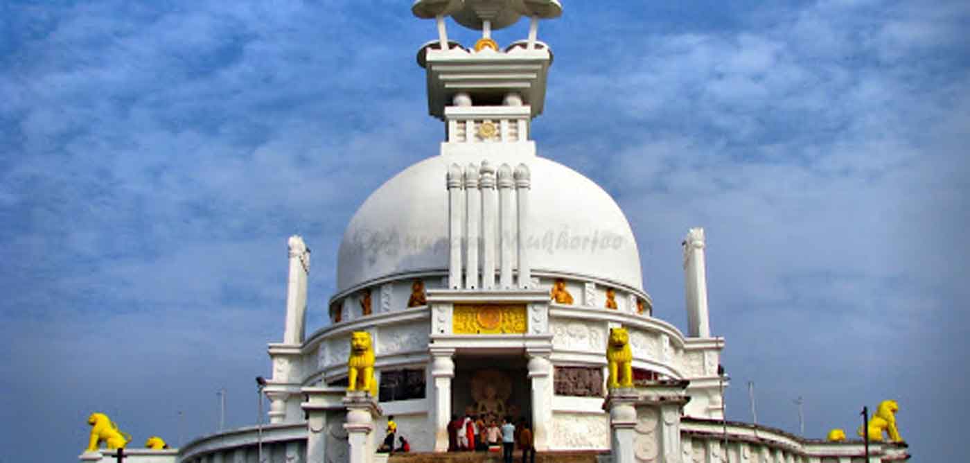 Dhauli Giri Shanti Stupa, Bhubaneswar